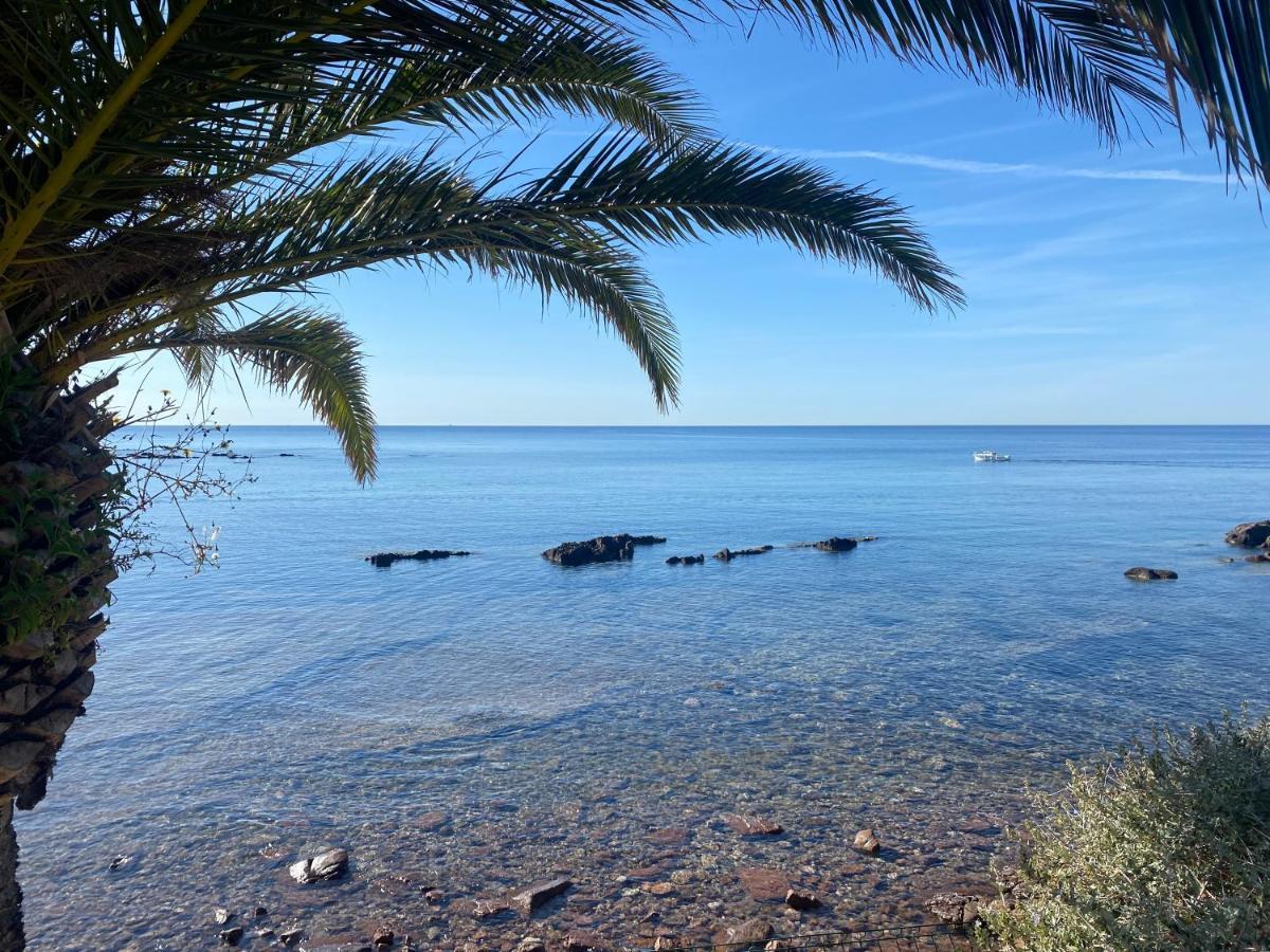 T2 A 50 Metres De La Mer, Belle Vue Sur Vegetation Saint-Raphaël المظهر الخارجي الصورة